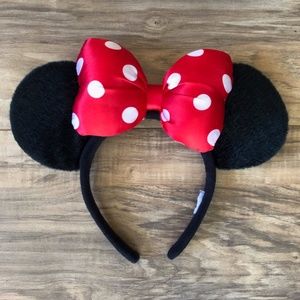 Minnie Mouse Ears Headband